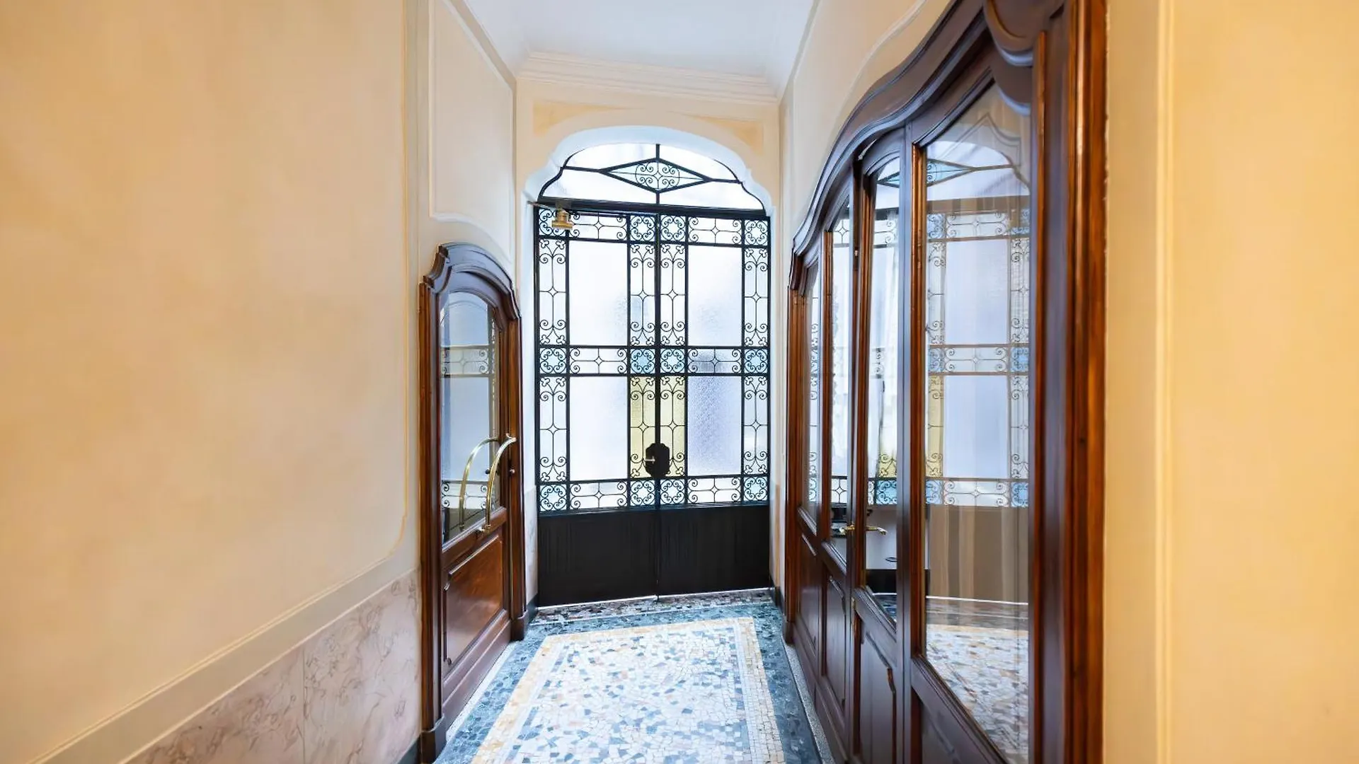 Living Uniqc Apartment - Duomo Milan 0*,  Italy